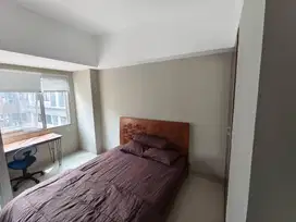 DISEWAKAN APARTEMEN TYPE STUDIO DEKAT LRT FULL FURNISHED