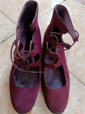 Sepatu preloved merk Anna Sui uk 40