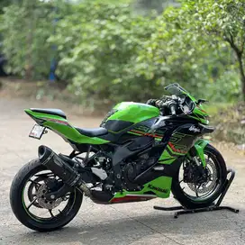 KM 7K AJA! KAWASAKI ZX25RR ABS HIJAU 2023 PAJAK PANJANG MULUS