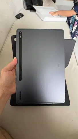 Di Jual Tab S7 plus 8 / 256 GB Mayestic Black Mulus no minus fullset