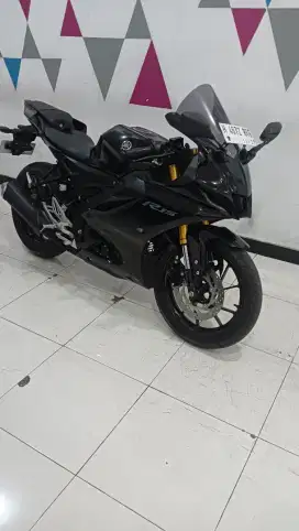 Yamaha R15 V4 Hitam 2022 DP.100rb