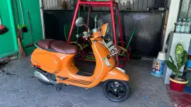 DIJUAL VESPA LXV 3V