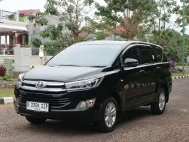Innova 2.0 V AT 2018 Hitam Metalik
