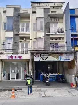 Ruko Strategis tengah kota bandung