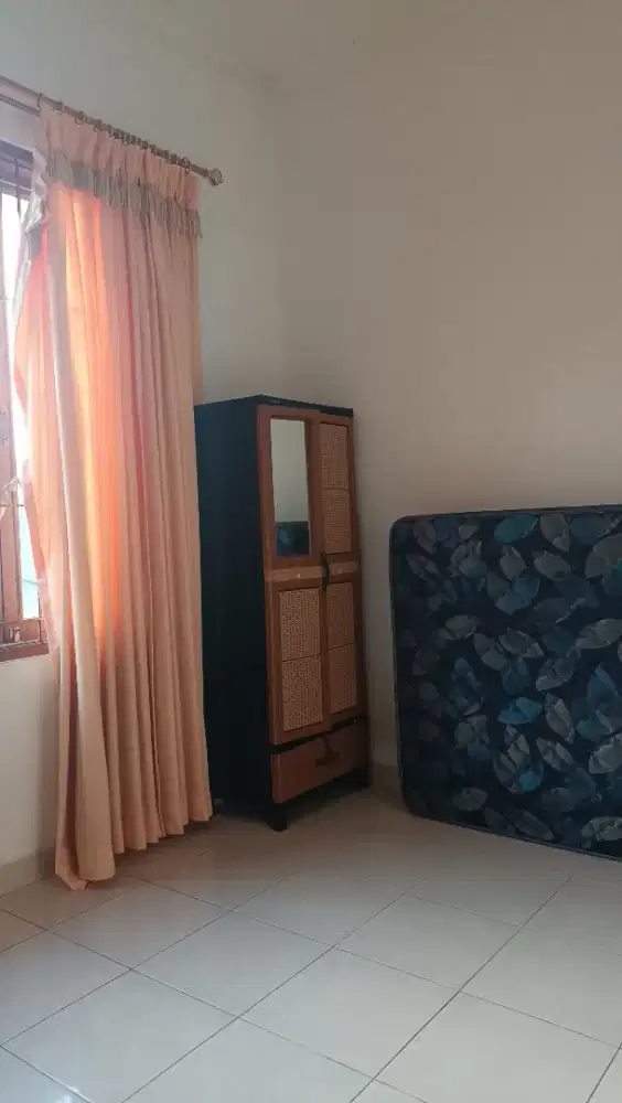 Rumah Kos khusus Wanita @Jakarta Timur