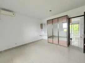 LANGKA !! SEWA BAGUS NIH SEMI FURNISHED RUMAH DI KBP