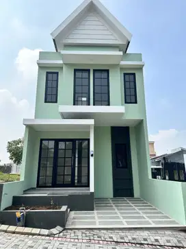Dijual Rumah Huni 2 Lantai Ready di Merjosari dekat Kampus UB Malang