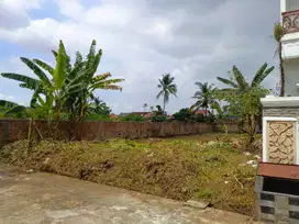 Tanah di dalam Komplek Kota Palembang. Luas 425m2