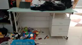 Informa Meja Kerja Computer Desk Kaca
