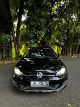 Volkswagen Golf 2014 Bensin