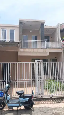 MURAH, Rumah Siap Huni 2 Lantai Taman Modern Cakung Pulogebang