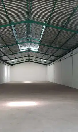 Disewakan gudang margomulyo permai siap pakai