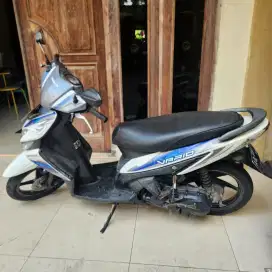 Vario 110 putih 2011 Gbm