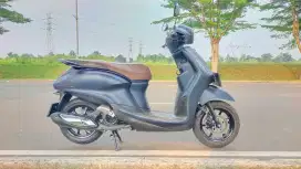 Yamaha grand fillano Lux matte blue 2023