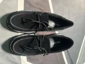 Sepatu slip On formal