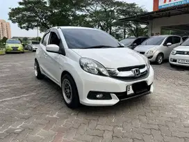 Honda Brio 2012 1.3 E CBU AT Putih