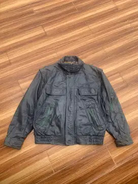 Jaket kulit sapi asli
