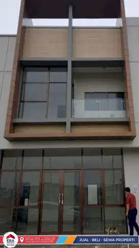 Sewa Ruko 2 lantai semi furnish di daerah JGC Cakung, Jakarta timur