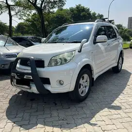 Toyota Rush G AT 2013 Putih 3 baris