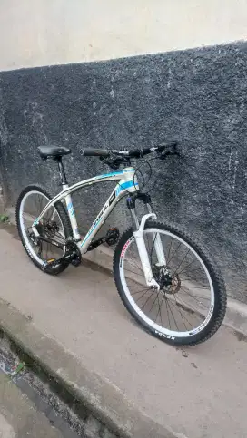 Thrill SHIMANO DEORE 10 speed