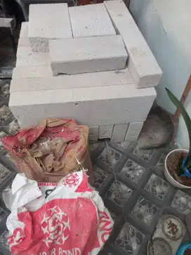 Bhn bangunn: hebel, semen 1/2 zak, 1/2 zak super bond, 1/2 knauf gypsm