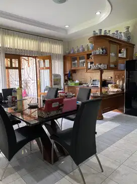 Dijual Rumah Mainroad Setraduta Raya dkt Pasteur Geger kalong Sarijadi