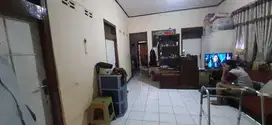 Dijual rumah di dago akses gang