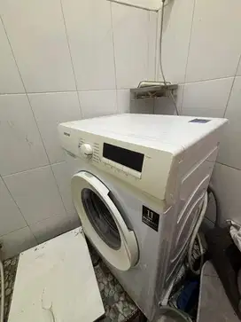 Mesin cuci merk samsung