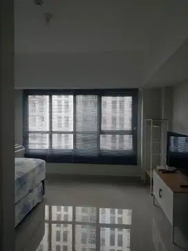 DISEWAKAN MURAH APARTEMEN STUDIO DI THE SPRINGLAKE SUMMARECON BEKASI