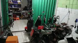 Teknisi kendaraan listrik