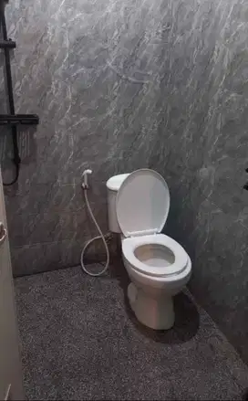 TURUN HARGA !! RUMAH NYAMAN RAPI JALAN DEPAN LEBAR DI TCI