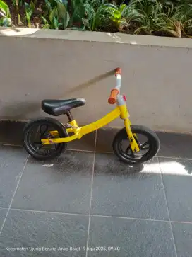 Balance bike anak