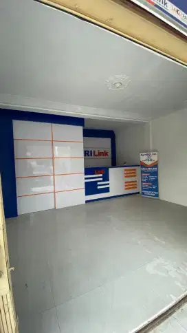 Meja Brilink bekas rasa baru