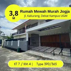 Jual Murah, Rumah Mewah Kaliurang km 7 Dekat UGM , Harga Nego