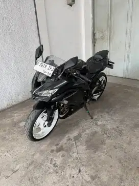 Kawasaki ZX25R tahun 2023 istimewa