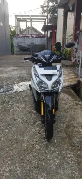 VARIO KZR 125cc