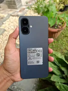 Infinix Smart 10 ram 4+4/64gb