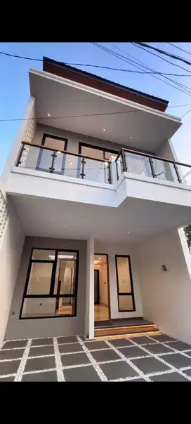 Dijual Rumah 2 Lantai di Jagakarsa Jakarta Selatan!! Hanya 1M'an!!