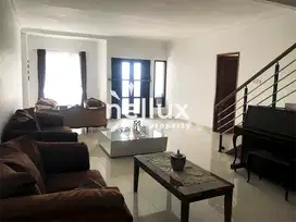 Dijual Rumah Lux di Cigadung Indah Bandung