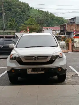 Di jual Honda CRV-AT 2.4 Tahun 2008 Putih