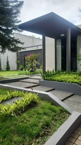 Dijual Rumah Desain Elegan & Luas di Cluster Larangtapa KBP