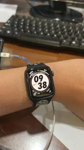apple watch se gen 1 40mm
