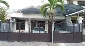 Rumah Simpang Darmo Permai dekat Petra, Pakuwon Mall & Citraland (DND)