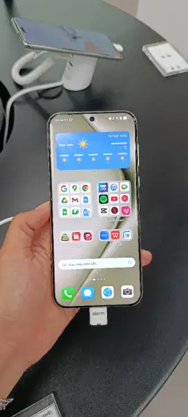 HUAWEI PURA70 ULTRA