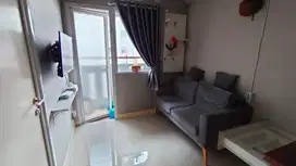 Sewa bulan apartemen 2KT Green Pramuka Square atas mall Jakarta Pusat