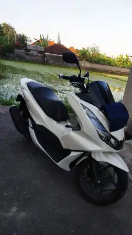 Pcx 160 warna putih