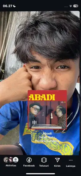 mencari lowongan pekerjaan