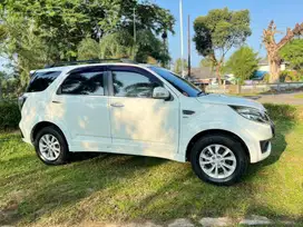 Dijual Terios 1.5 R AT 2015 Murah Mulus Mantap