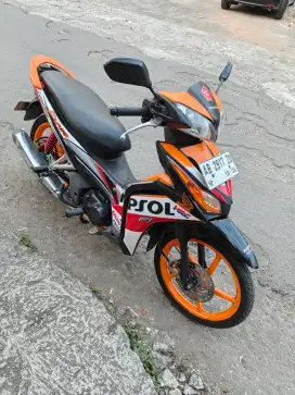 Honda Blade injeksi THN 2017 plat AB sleman
