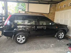 Nissan X-Trail 2005 Bensin